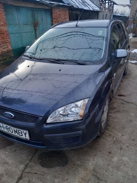 Gri Utilizat 2006 Ford Focus RS Berlinǎ | 1.950 EUR (Preț OK) - Imagine 1/4