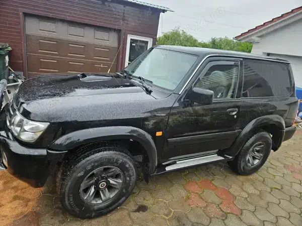 Utilizat 2003 Nissan Patrol SUV | 11.000 EUR (Preț OK) - Imagine 1/4