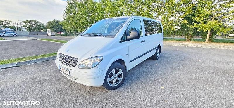 Culoarealb Utilizat 2007 Mercedes Vito Monovolum | 5.000 EUR (Preț OK) - Imagine 1/4