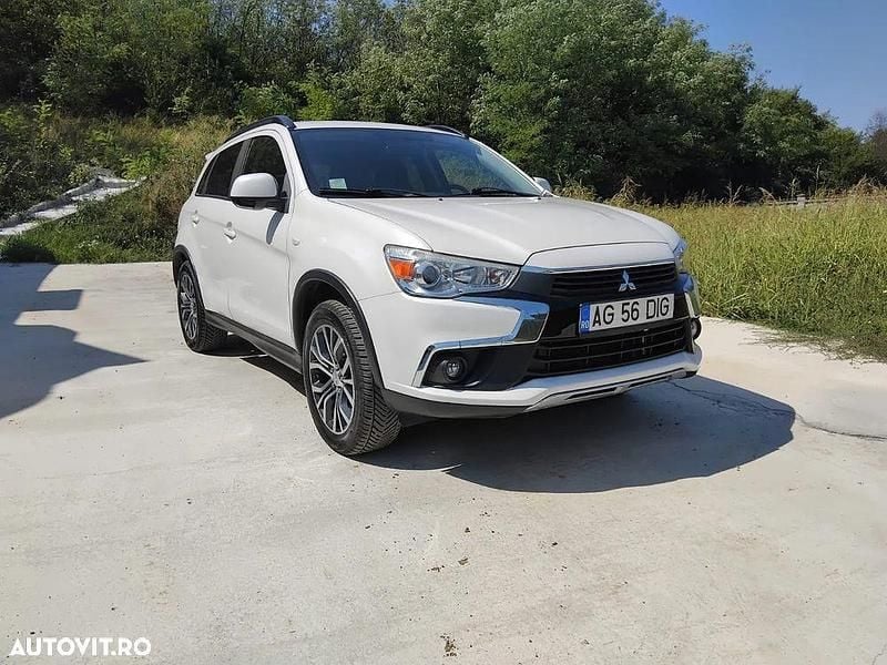 Culoarealb Utilizat 2017 Mitsubishi ASX SUV | 12.500 EUR (Preț OK) - Imagine 1/4