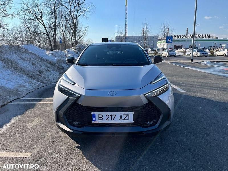 Second-hand Toyota C-HR Edition 197 CP (144 kW) 2024 Culoareargint SUV