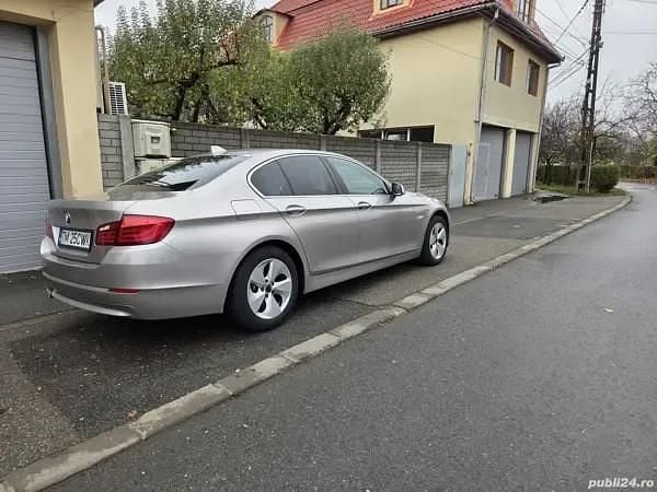 Second-hand BMW 530 258 CP (189 kW) 2013 Berlinǎ