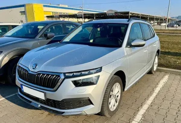 Gri Utilizat 2024 Skoda Kamiq Style SUV | 20.999 EUR (Preț OK) - Imagine 1/4