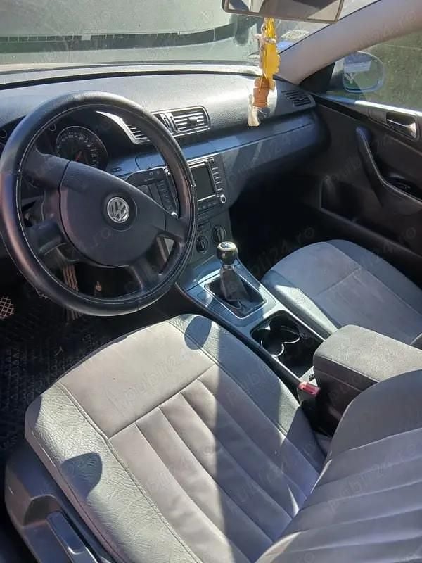 Second-hand VW Passat 140 CP (102 kW) 2006 Berlinǎ