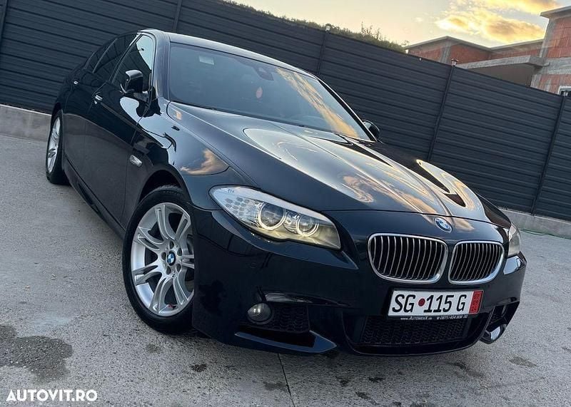 Culoarealbastru Utilizat 2013 BMW 520 Comfort Edition Berlinǎ | 13.800 EUR (Preț OK) - Imagine 1/4