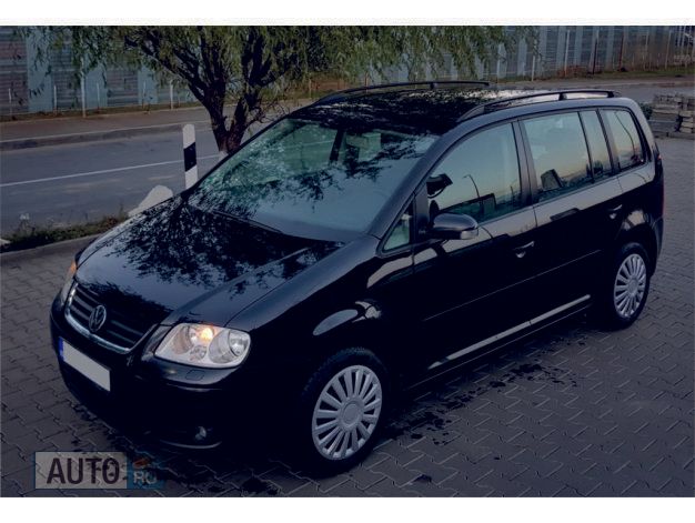 Second-hand VW Touran 103 CP (75 kW) 2004 Monovolum