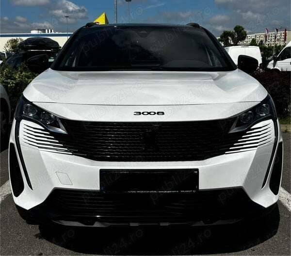 Alb Utilizat 2022 Peugeot 3008 GTi SUV | 25.950 EUR (Scump) - Imagine 1/4