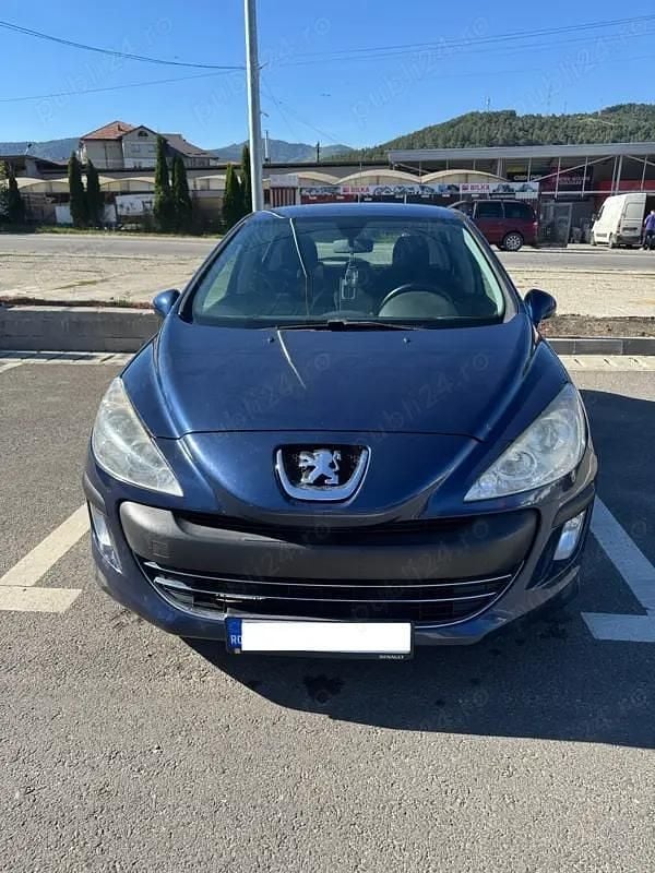 Utilizat 2008 Peugeot 308 Hatchback | 2.700 EUR (Preț OK) - Imagine 1/4