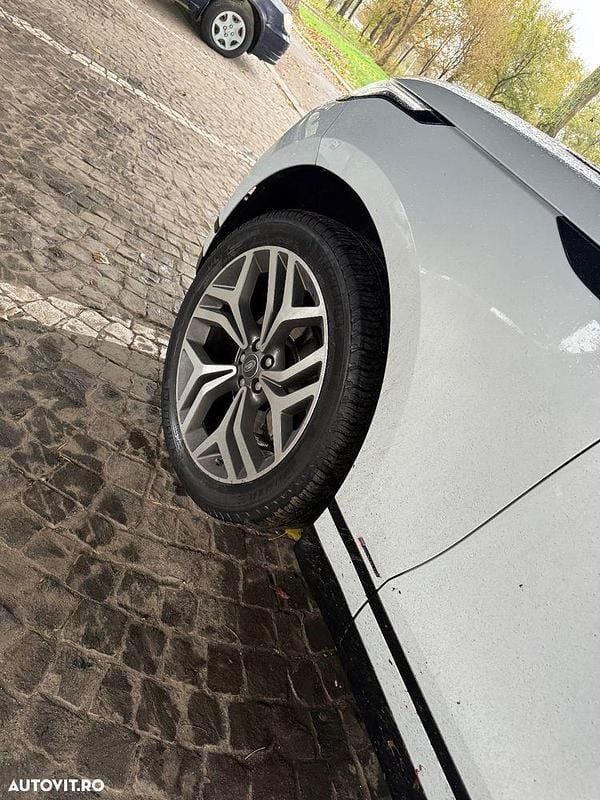 Second-hand Land Rover Range Rover Velar 240 CP (176 kW) 2020 Culoarealb SUV