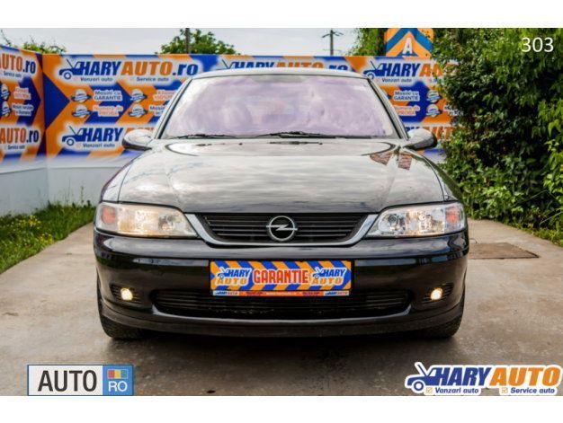 Second-hand Opel Vectra 125 CP (91 kW) 2000 Negru Hatchback
