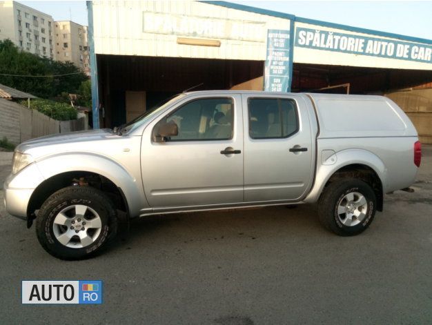 Second-hand Nissan Navara 171 CP (125 kW) 2007 Argintiu Pickup