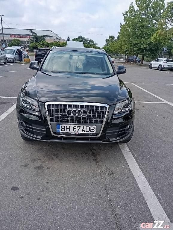 Negru Utilizat 2010 Audi Q5 SUV | 9.490 EUR (Preț OK) - Imagine 1/4