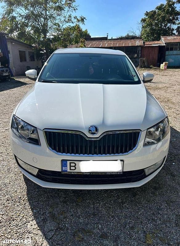 Culoarealb Utilizat 2016 Skoda Octavia Ambition Berlinǎ | 8.300 EUR (Preț OK) - Imagine 1/4