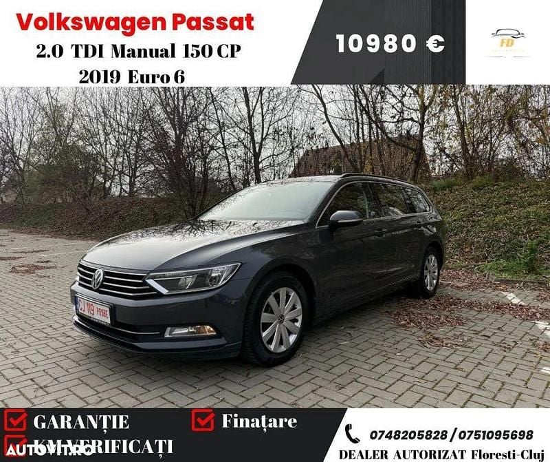 Culoaregri Utilizat 2019 VW Passat Comfortline Break | 10.980 EUR (Super Preț) - Imagine 1/4