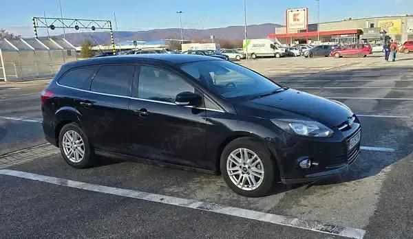 Utilizat 2012 Ford Focus RS | 4.000 EUR (Preț bun) - Imagine 1/4