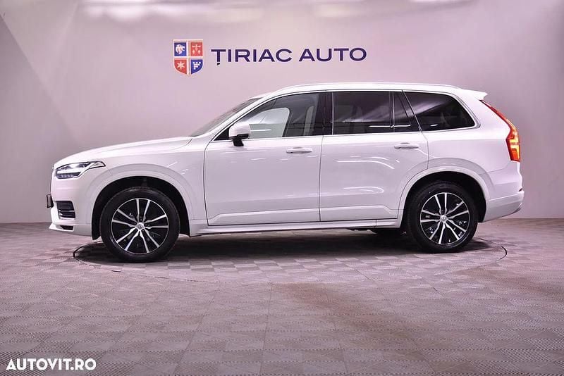 Second-hand Volvo XC90 Momentum 235 CP (172 kW) 2022 Culoarealb SUV