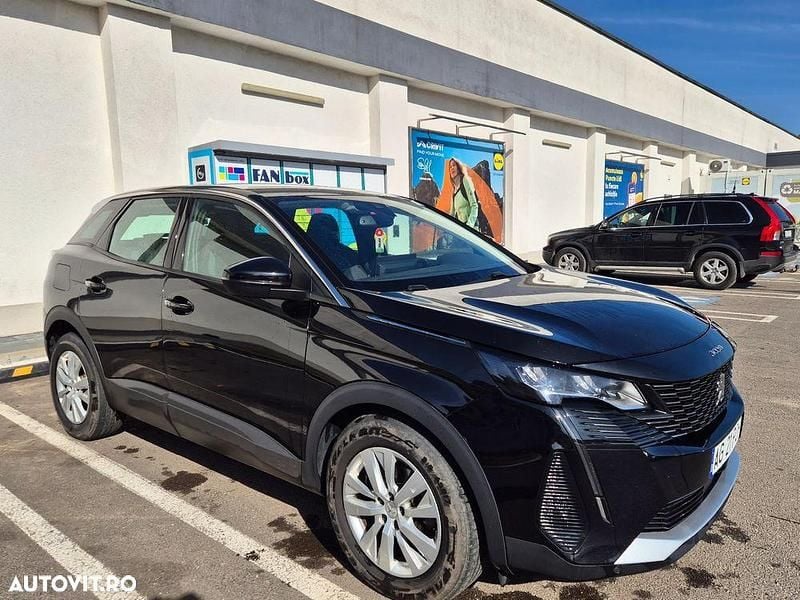 Second-hand Peugeot 3008 Active 130 CP (95 kW) 2022 Culoarenegru SUV