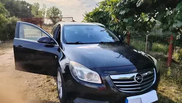 Utilizat 2010 Opel Insignia Hatchback | 3.800 EUR (Preț OK) - Imagine 1/4