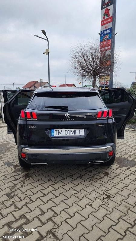 Second-hand Peugeot 3008 GT-line 130 CP (95 kW) 2020 Culoarenegru SUV