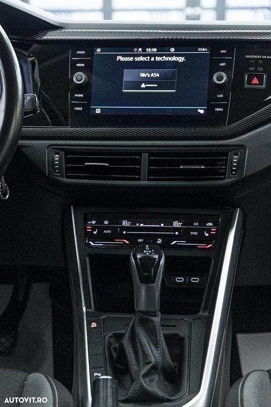 Second-hand VW Taigo Style 110 CP (80 kW) 2023 Culoarenegru SUV