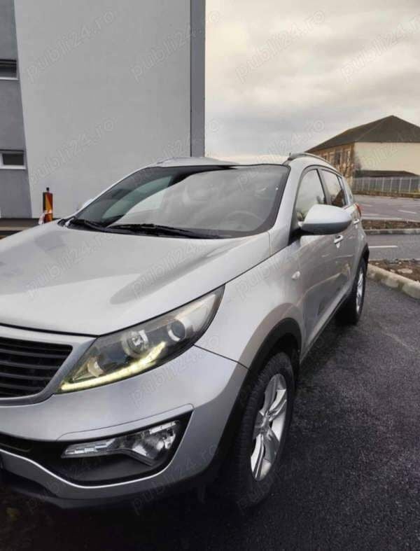 Utilizat 2013 Kia Sportage SUV | 6.500 EUR (Super Preț) - Imagine 1/4