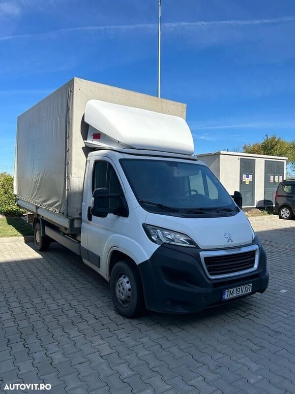 Second-hand Peugeot Boxer 130 CP (95 kW) 2018 Alb Van