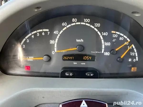 Second-hand Mercedes 416 130 CP (95 kW) 2001 Van