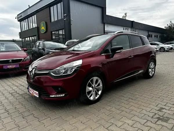 Second-hand Renault Clio GrandTour Night&Day 90 CP (66 kW) 2016 Rosu Break