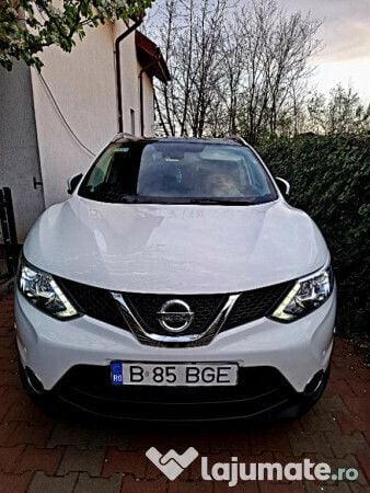Alb Utilizat 2017 Nissan Qashqai Tekna SUV | 14.000 EUR (Preț OK) - Imagine 1/4