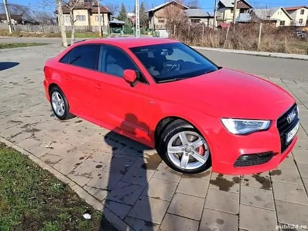 Second-hand Audi A3 S-Line 150 CP (110 kW) 2015 Rosu Berlinǎ