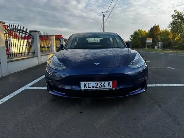 Second-hand Tesla Model 3 258 kW (351 CP) 2021 Albastru Berlinǎ