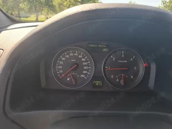 Utilizat 2008 Volvo C70 | 4.750 EUR - Imagine 1/4