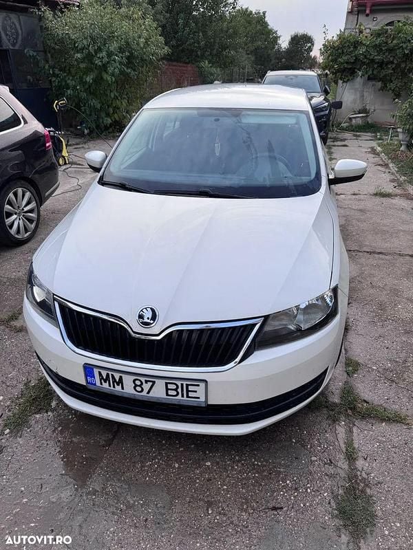 Culoarealb Utilizat 2016 Skoda Rapid Berlinǎ | 4.799 EUR (Preț OK) - Imagine 1/4