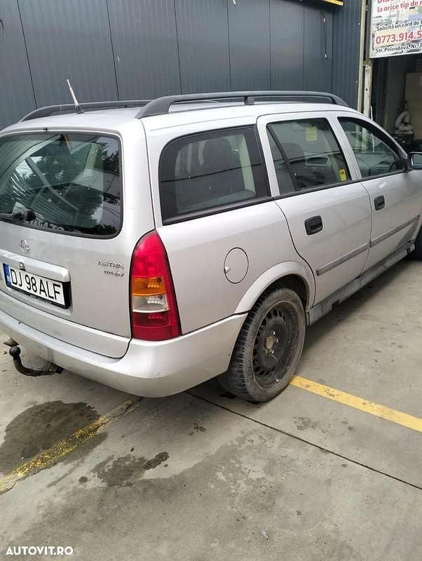 Second-hand Opel Astra 100 CP (73 kW) 2000 Culoaregri Break