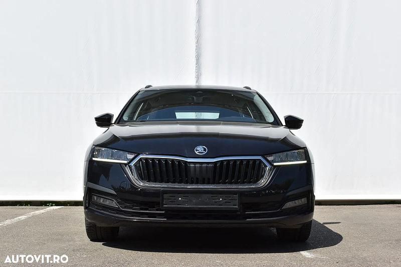 Negru Utilizat 2021 Skoda Octavia Style Break | 21.861 EUR (Preț OK) - Imagine 1/4