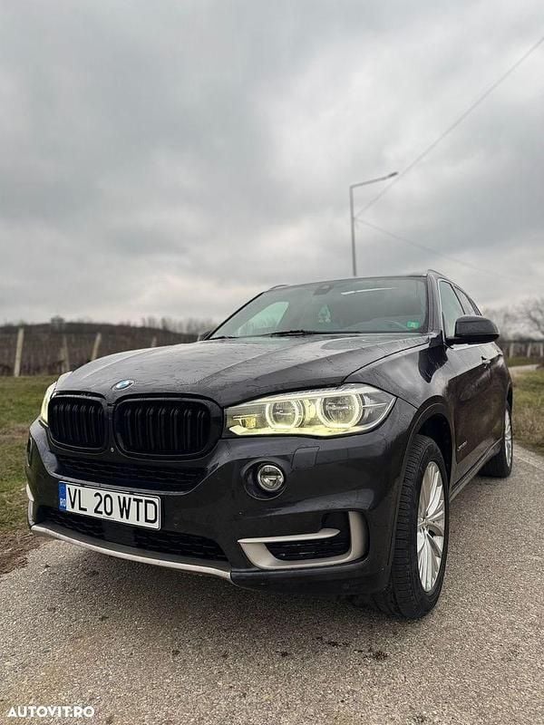 Second-hand BMW X5 Comfort Edition 258 CP (189 kW) 2013 Culoaregri SUV