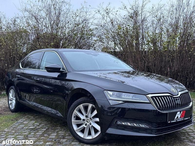 Culoarenegru Utilizat 2020 Skoda Superb Style Berlinǎ | 22.690 EUR (Puțin scump) - Imagine 1/4