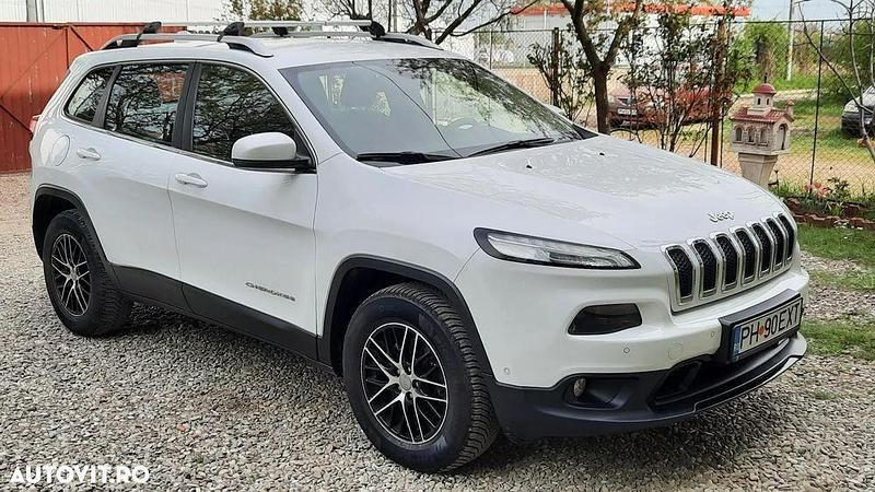Culoarealb Utilizat 2015 Jeep Cherokee Longitude SUV | 14.300 EUR - Imagine 1/4