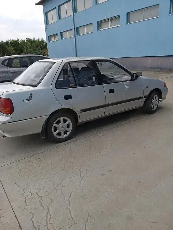 Utilizat 2002 Suzuki Swift Berlinǎ | 1.000 EUR - Imagine 1/3