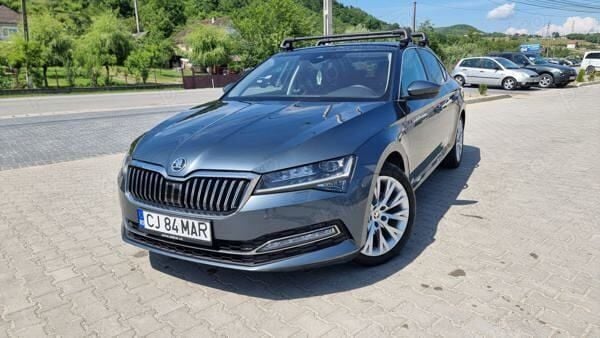 Utilizat 2021 Skoda Superb Style Berlinǎ | 26.799 EUR (Scump) - Imagine 1/4