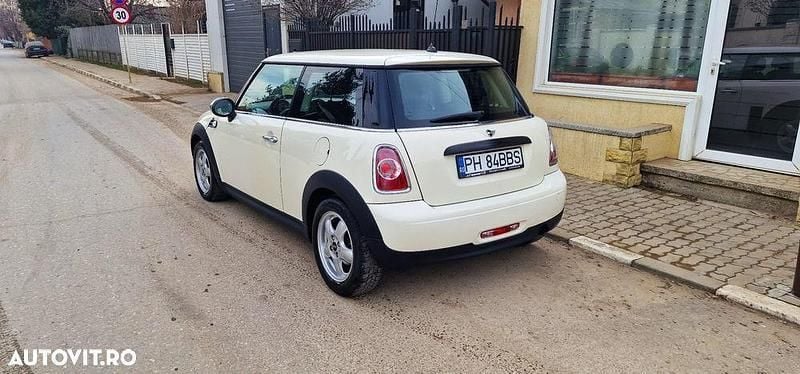 Second-hand Mini ONE 75 CP (55 kW) 2012 Bej Hatchback