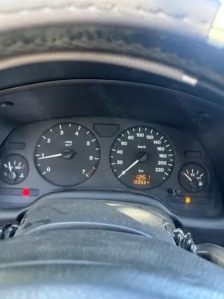 Utilizat 2001 Opel Astra Hatchback | 1.200 EUR - Imagine 1/4