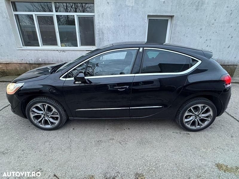 Second-hand Citroën DS4 Sport Chic 200 CP (147 kW) 2013 Culoarenegru Hatchback