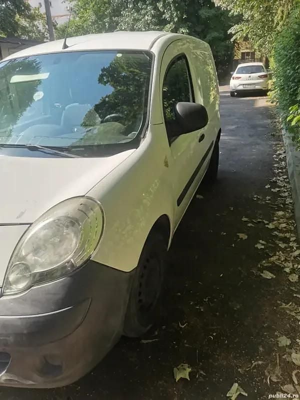 Second-hand Renault Kangoo 110 CP (80 kW) 2013 Monovolum