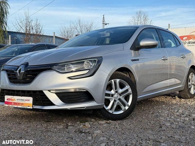 Culoareargint Utilizat 2019 Renault Mégane IV Intens Hatchback | 10.990 EUR (Preț OK) - Imagine 1/4