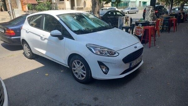 Alb Utilizat 2018 Ford Fiesta Hatchback | 7.100 EUR (Preț OK) - Imagine 1/4