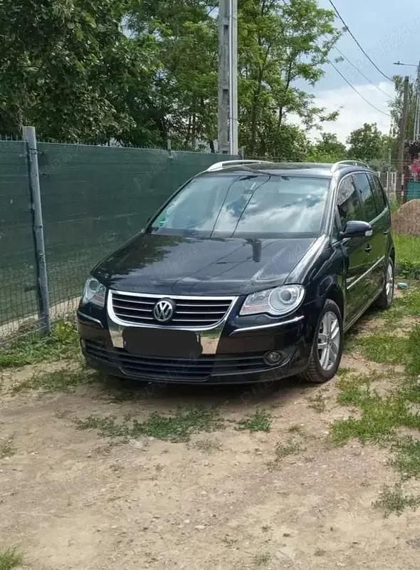 Utilizat 2007 VW Touran Monovolum | 3.800 EUR (Preț OK) - Imagine 1/4