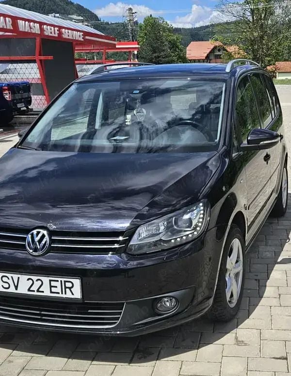 Utilizat 2013 VW Touran Monovolum | 7.300 EUR (Preț OK) - Imagine 1/4