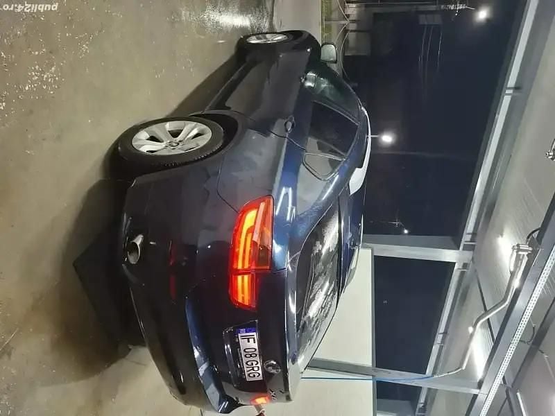 Albastru Utilizat 2015 BMW X6 SUV | 21.500 EUR (Preț bun) - Imagine 1/4