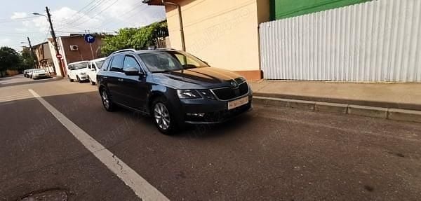 Gri Second-hand 2018 Skoda Octavia Elegance Break | 9.290 EUR (Preț bun) - Imagine 1/4